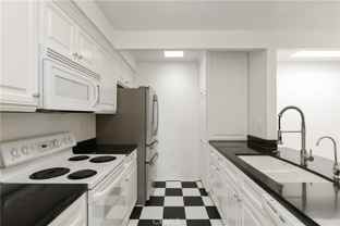 25916 Robin Cir - Photo 1 of 1