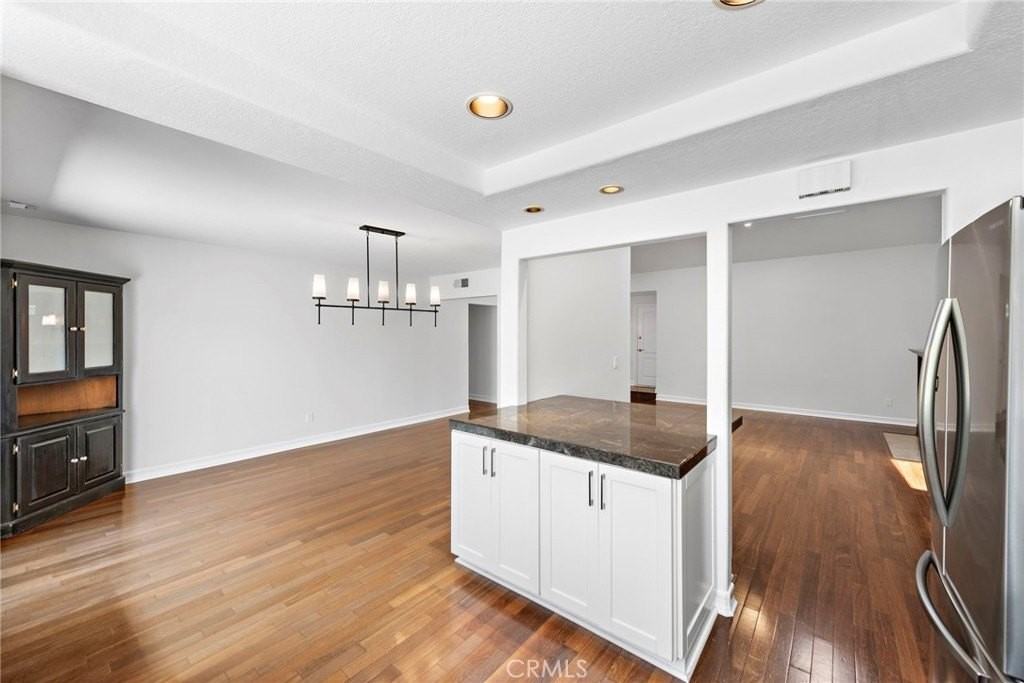 21882 Summer Cir - Photo 6 of 25