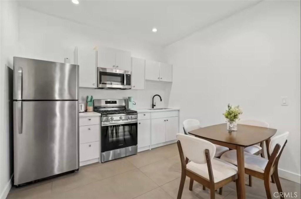 181212 NAVY 1/2 #1-2 - Photo 6 of 15