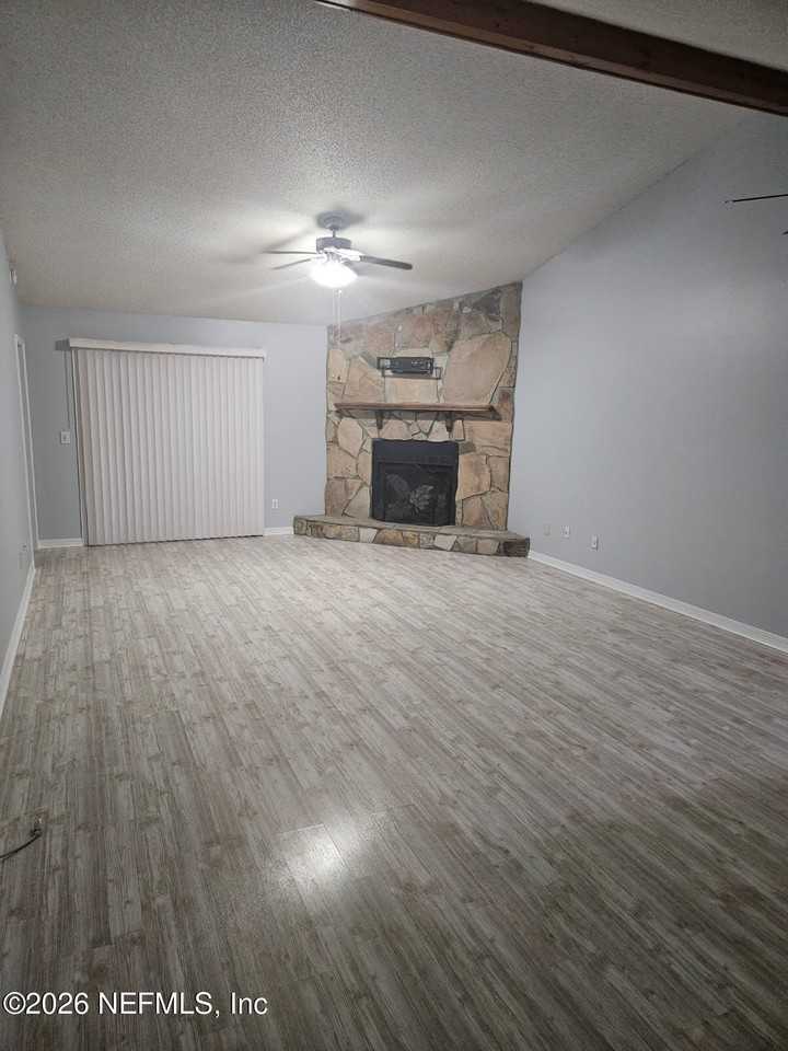 11291 Derringer Cir N - Photo 6 of 15