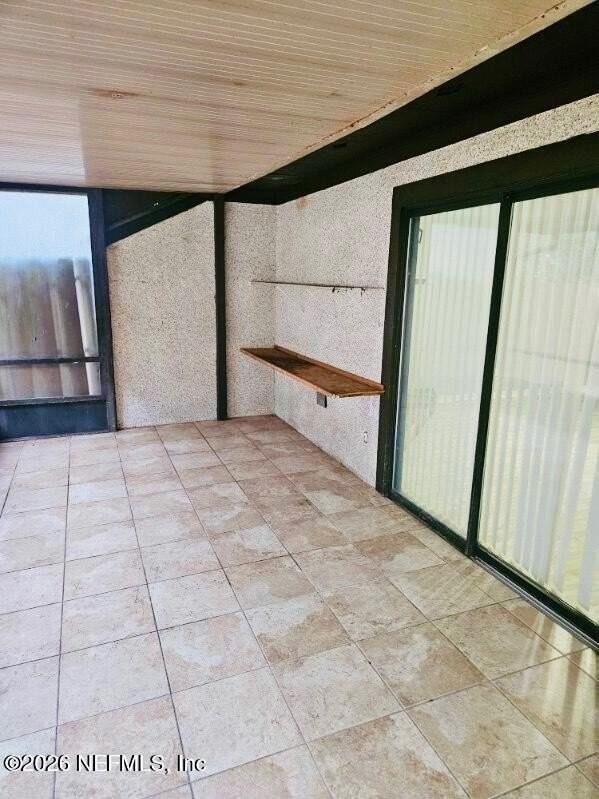 11291 Derringer Cir N - Photo 7 of 15