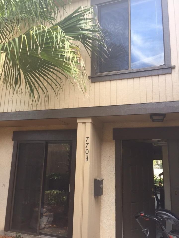 7703 Las Palmas Way Unit 176 #176 - Photo 5 of 34