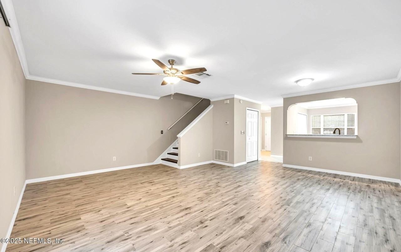 11475 Vidalia Ct - Photo 7 of 38