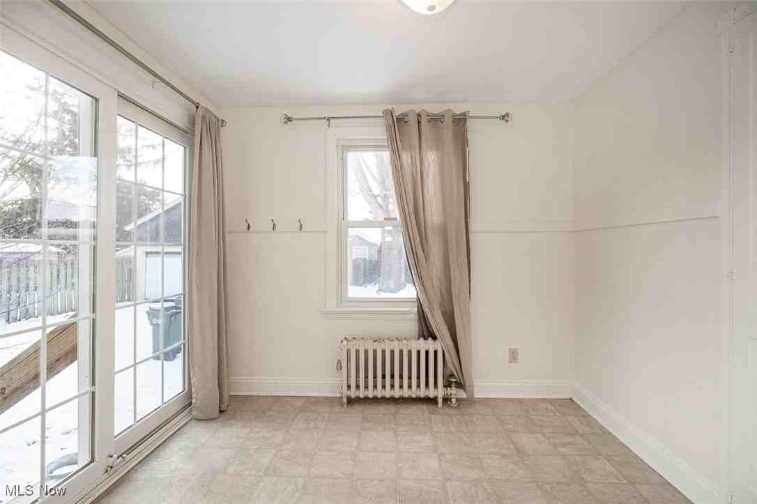 4082 W 204th St - Photo 7 of 24