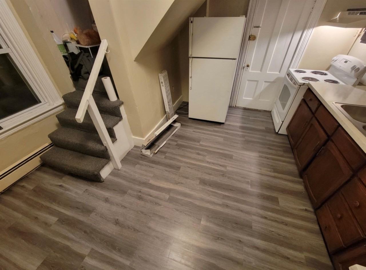 42 W Broadway #A - Photo 2 of 2