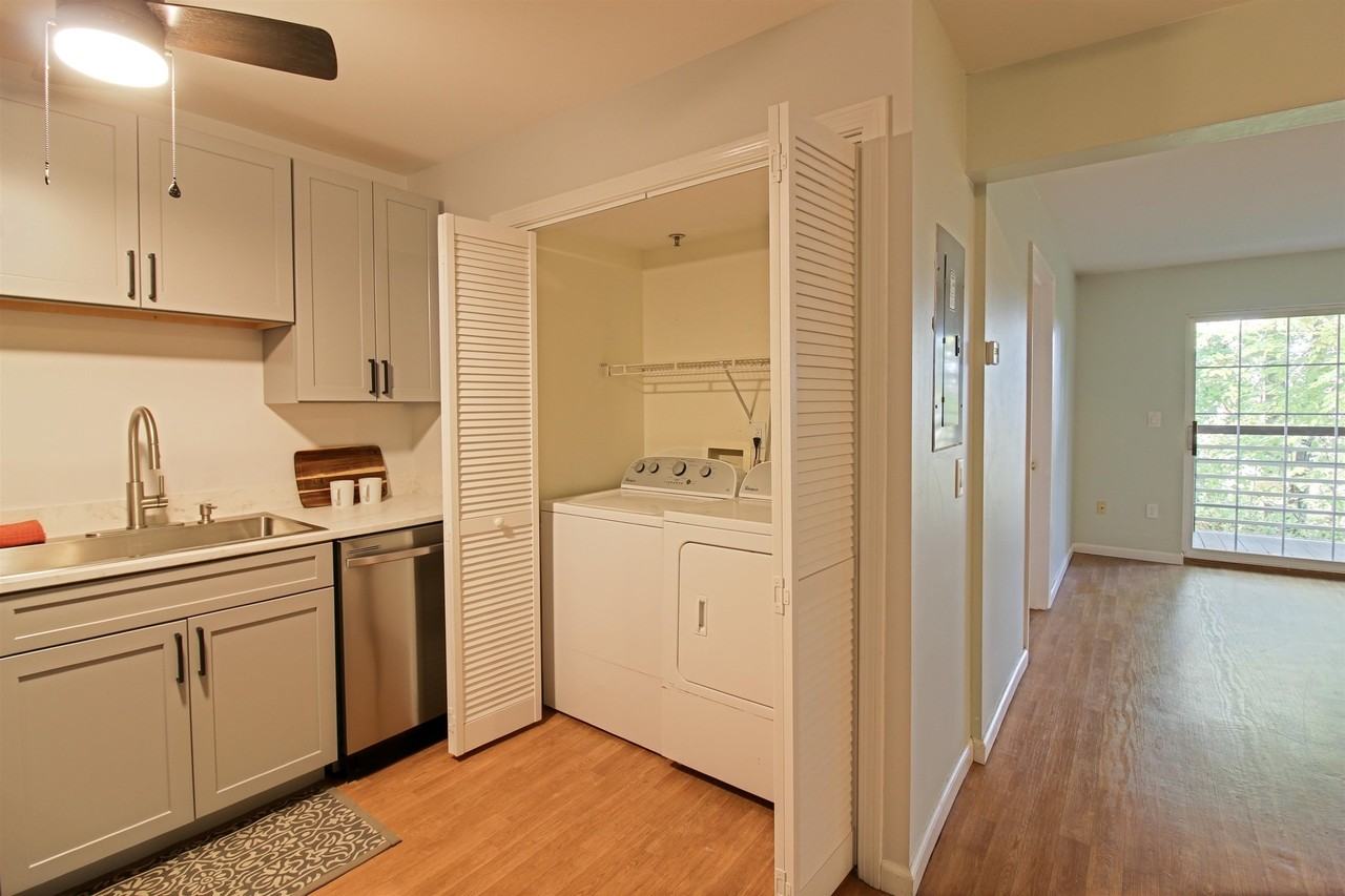 285 Hildred Dr #285 - Photo 4 of 25