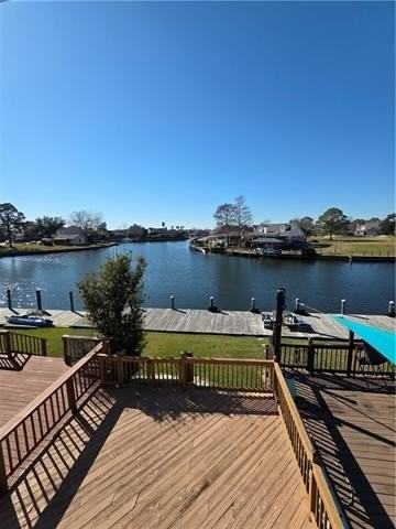 232 Marina Dr - Photo 3 of 12