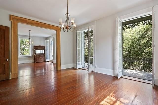 2319 Magazine St - Photo 5 of 23