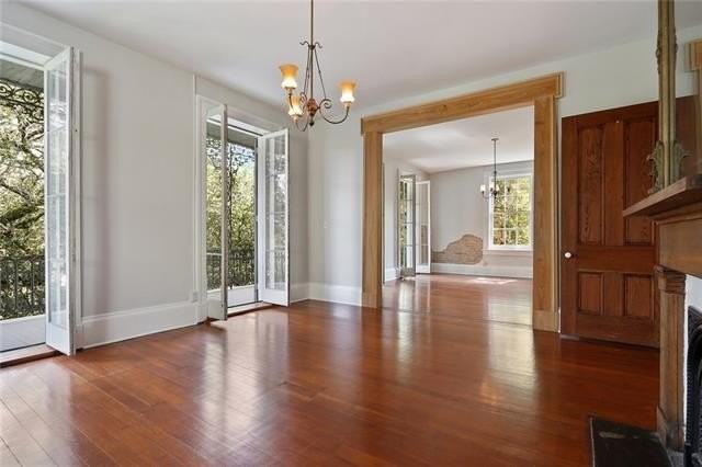 2319 Magazine St - Photo 7 of 23