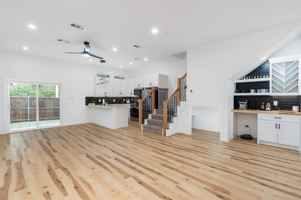 featured image of 3405 Crockett St