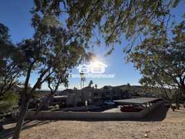 featured image of 1720 E Thunderbird Rd