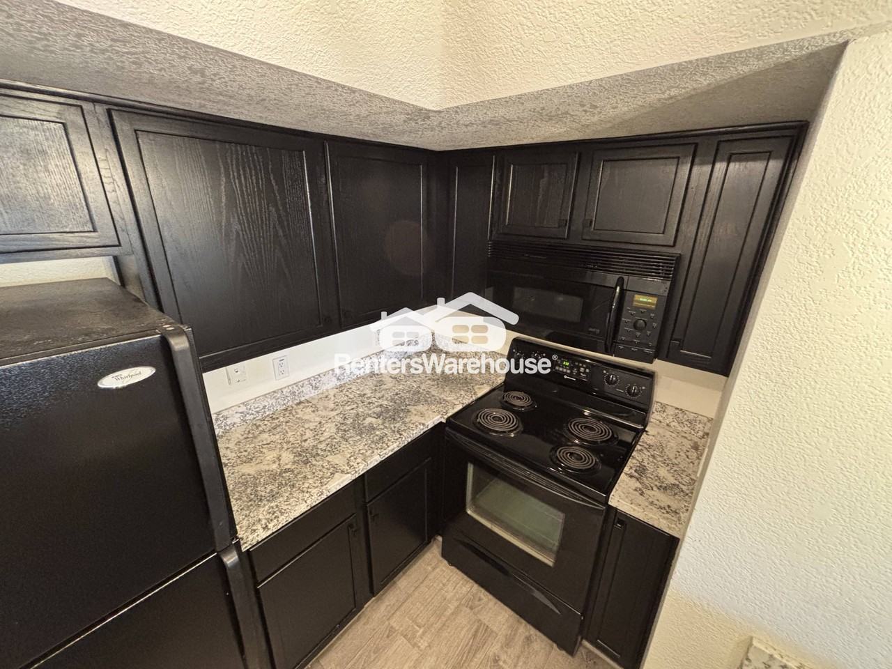 1720 E Thunderbird Rd - Photo 7 of 32