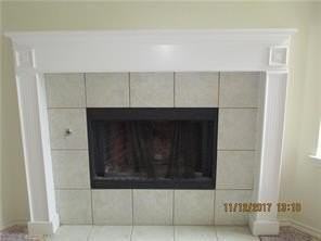 601 Babbling Brook Dr - Photo 4 of 10