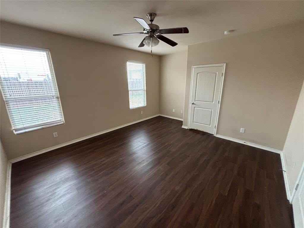 6909 Cloudcroft Ln - Photo 7 of 13