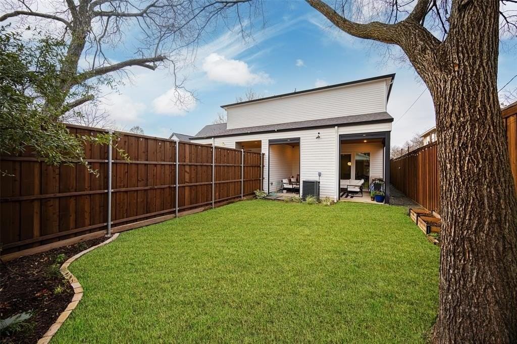 416 Grandview Ave - Photo 6 of 28