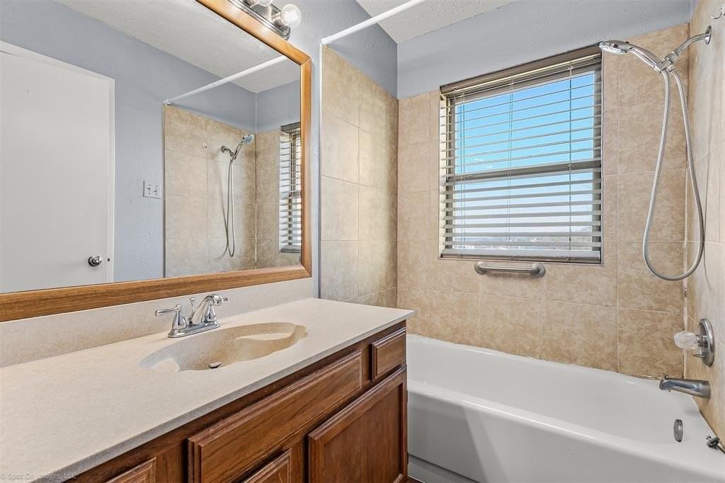 143 Henry M Chandler Dr - Photo 5 of 6