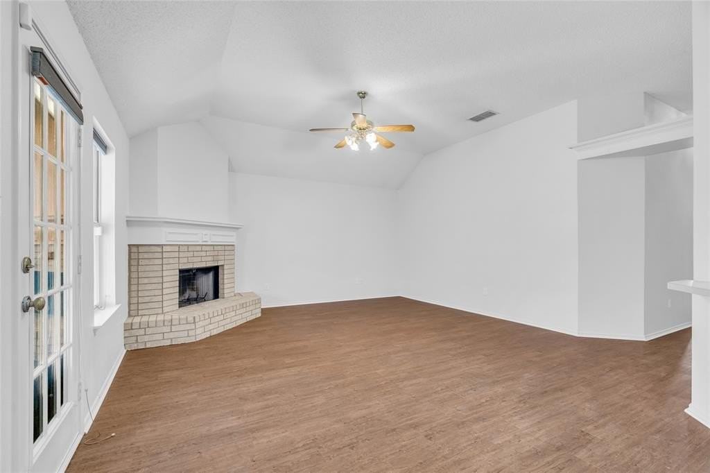 8464 Ruthette Dr - Photo 6 of 32