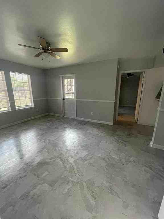 3150 Cliff Creek Crossing Dr - Photo 7 of 10