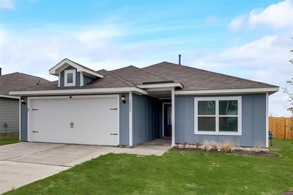 10857 Copper Hills Ln - Photo 2 of 15