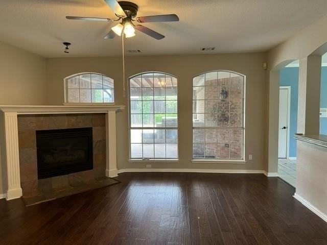 2228 Molly Ln - Photo 4 of 12