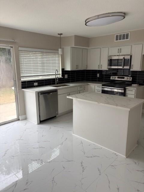 6008 Pinto Cir - Photo 6 of 17