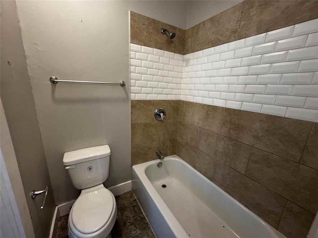 3514 Meadow St - Photo 7 of 10