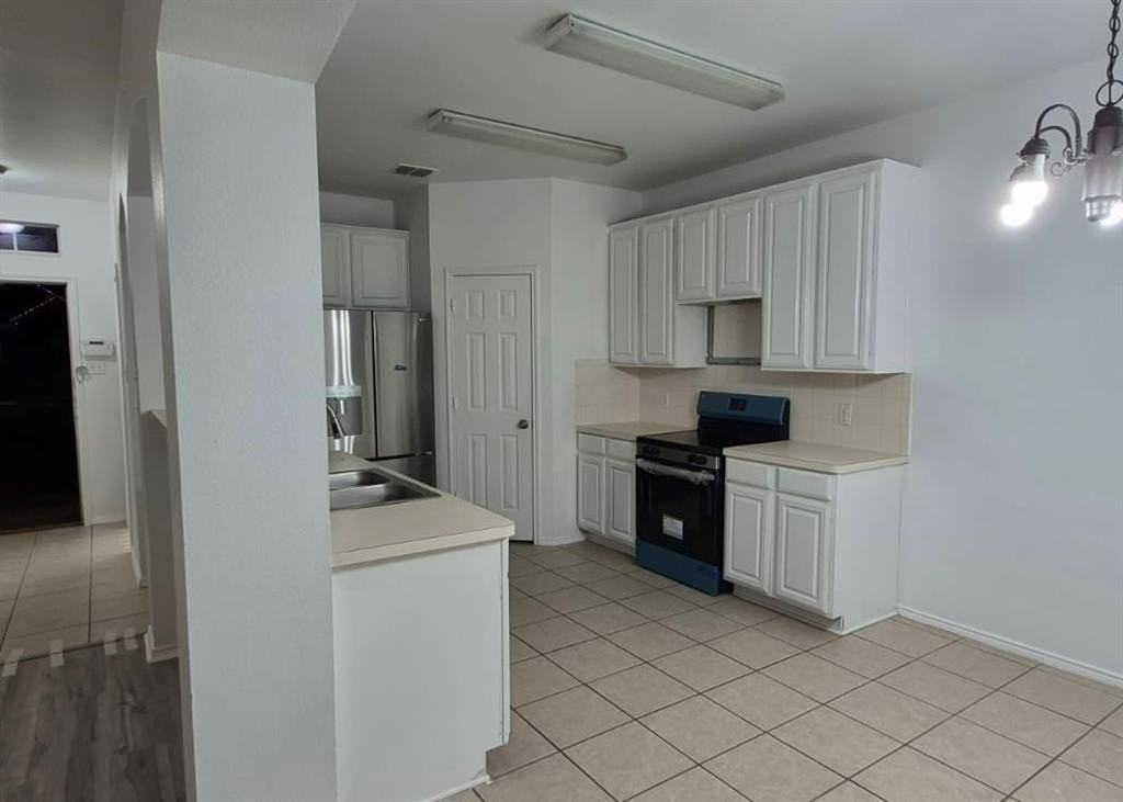 4844 Carrotwood Dr - Photo 5 of 29