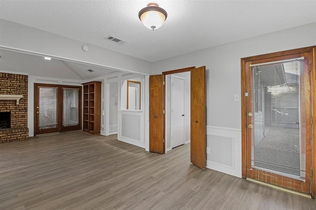 4017 Saint Christopher Ln - Photo 4 of 16