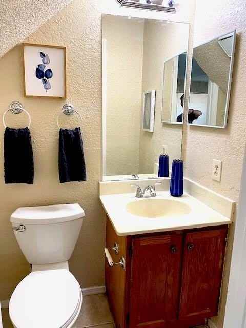 823 Wyndham Pl - Photo 6 of 19