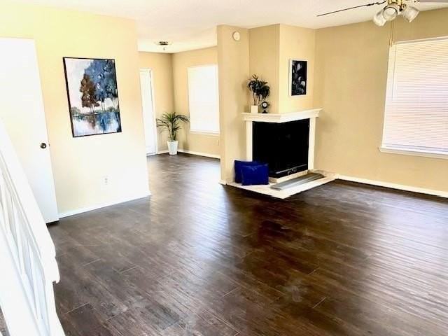 823 Wyndham Pl - Photo 7 of 19