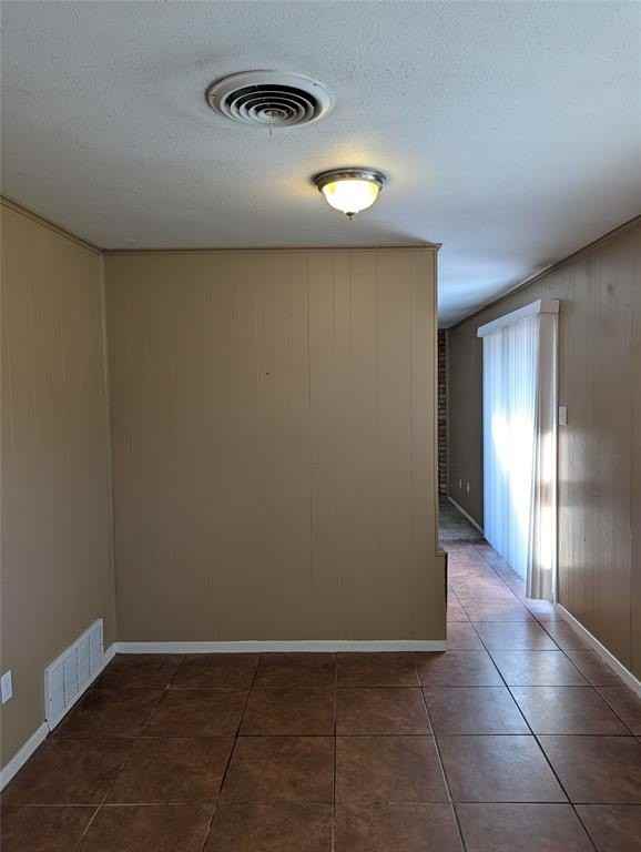 6912 Chippendale Dr - Photo 6 of 24