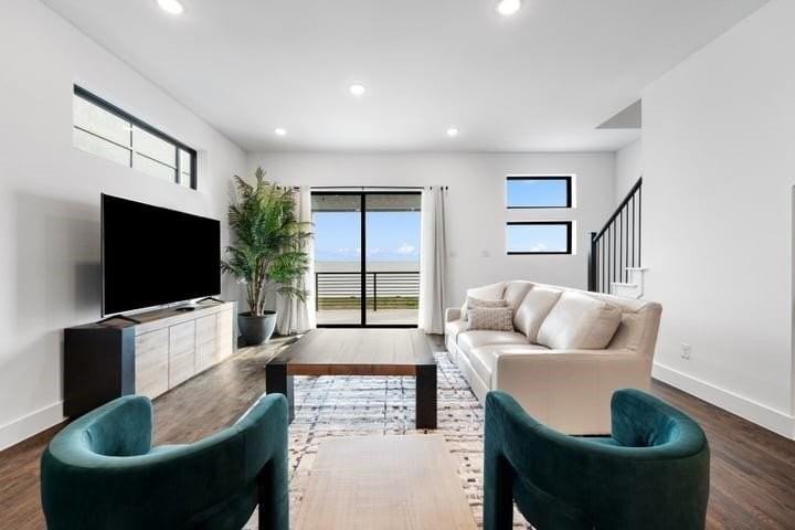 8609 Secretariat Dr - Photo 7 of 27