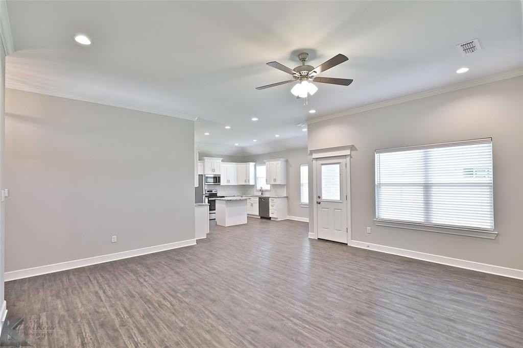 302 Martis Way - Photo 7 of 33