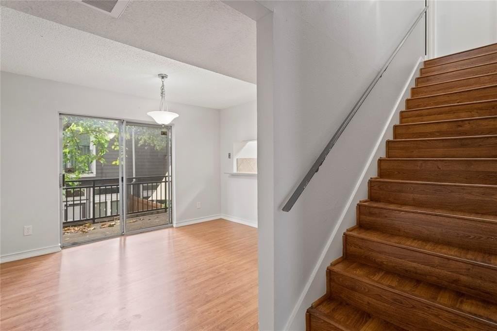 4020 Holland Ave #202 - Photo 7 of 32