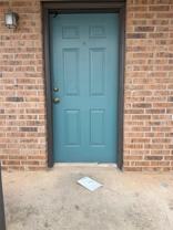 732 W Collins St - Photo 1 of 1