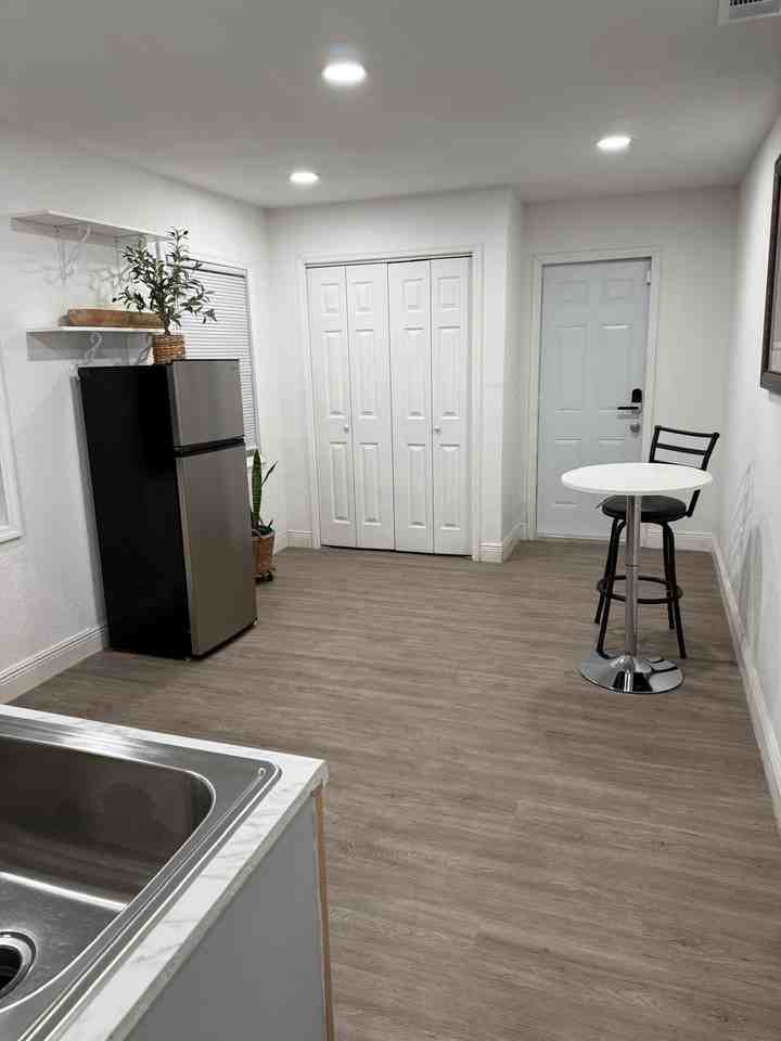 Colbert Rd - Photo 2 of 5