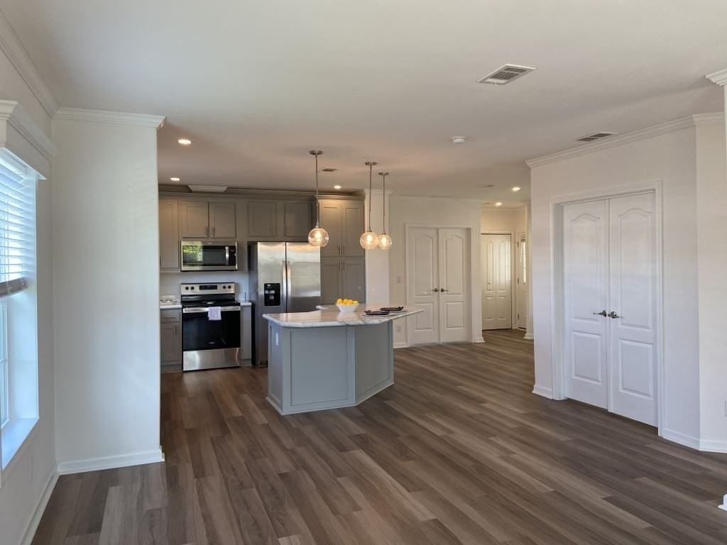 212 Liberty St #0100 - Photo 3 of 22