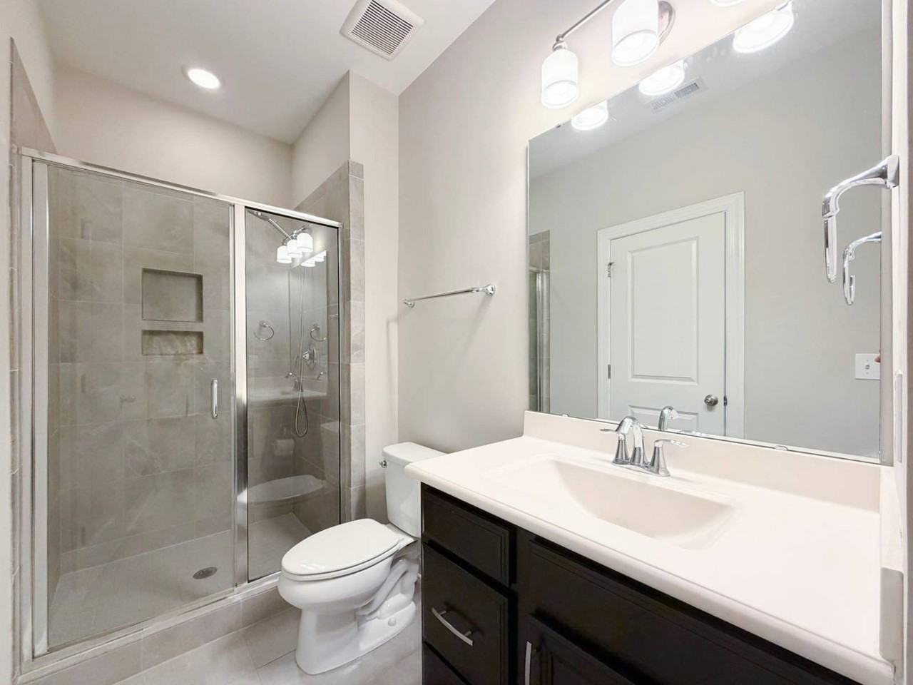 831 Bankston Woods Way - Photo 7 of 42