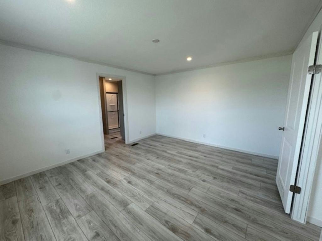 17 Bonnet Ct #104 - Photo 3 of 11