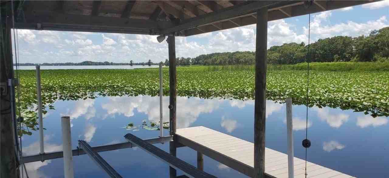 19 Windy Point Rd - Photo 3 of 14