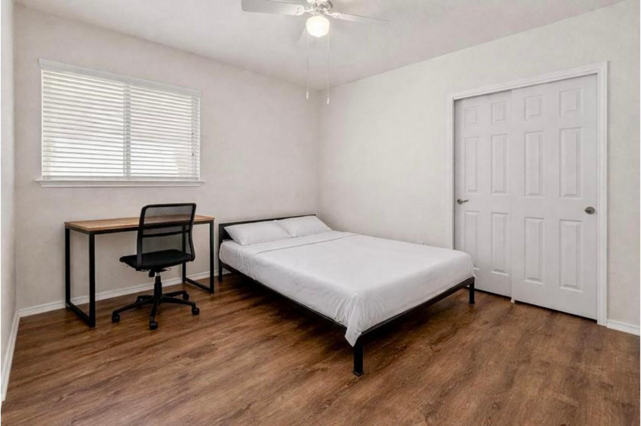 Sweetwood - Photo 3 of 6