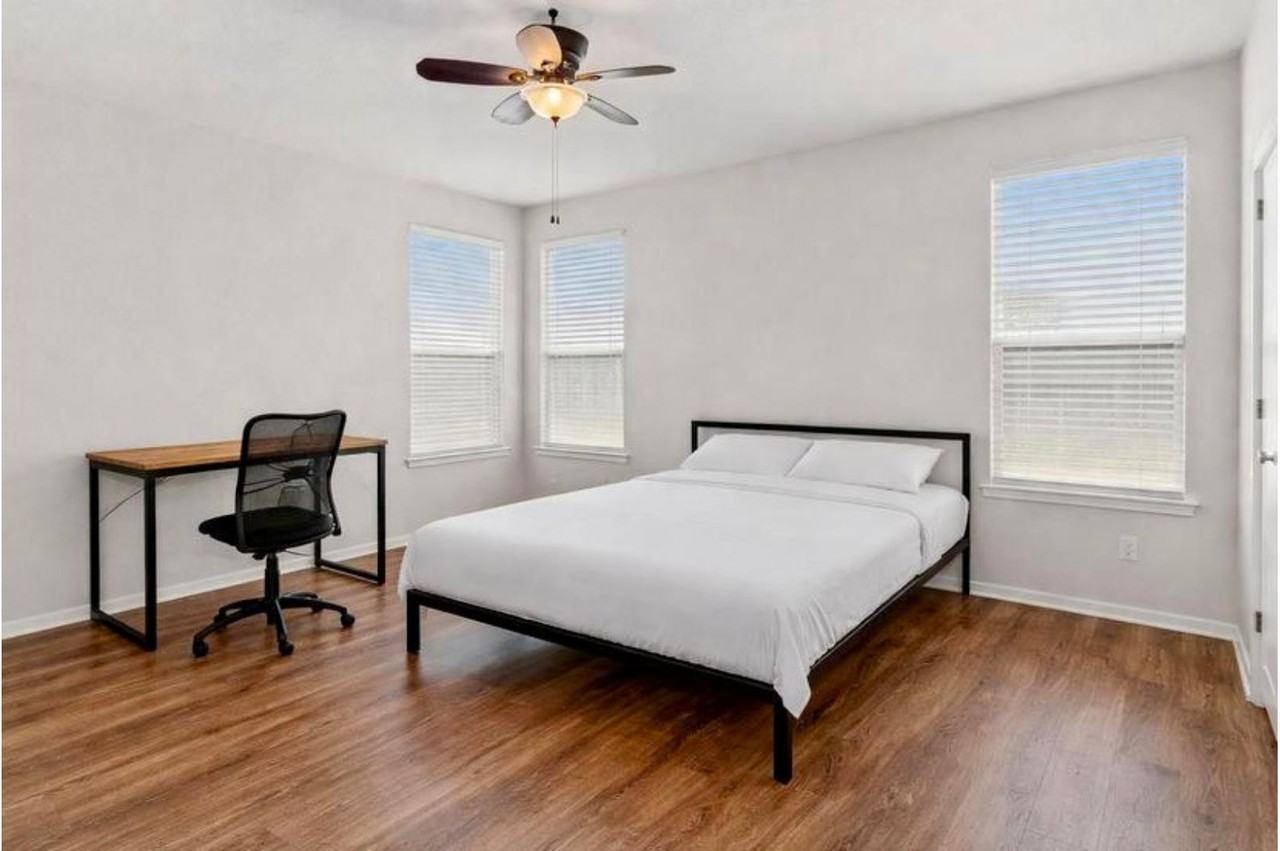 Sweetwood - Photo 5 of 6