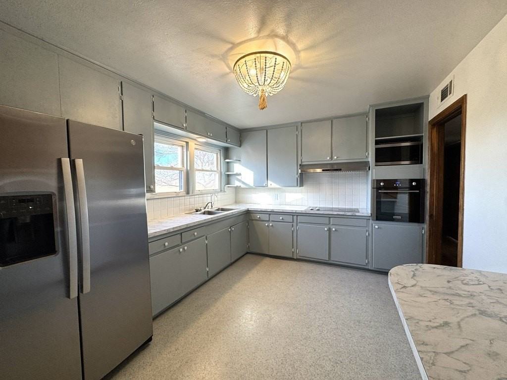 15187 N Pecan Ave - Photo 6 of 21