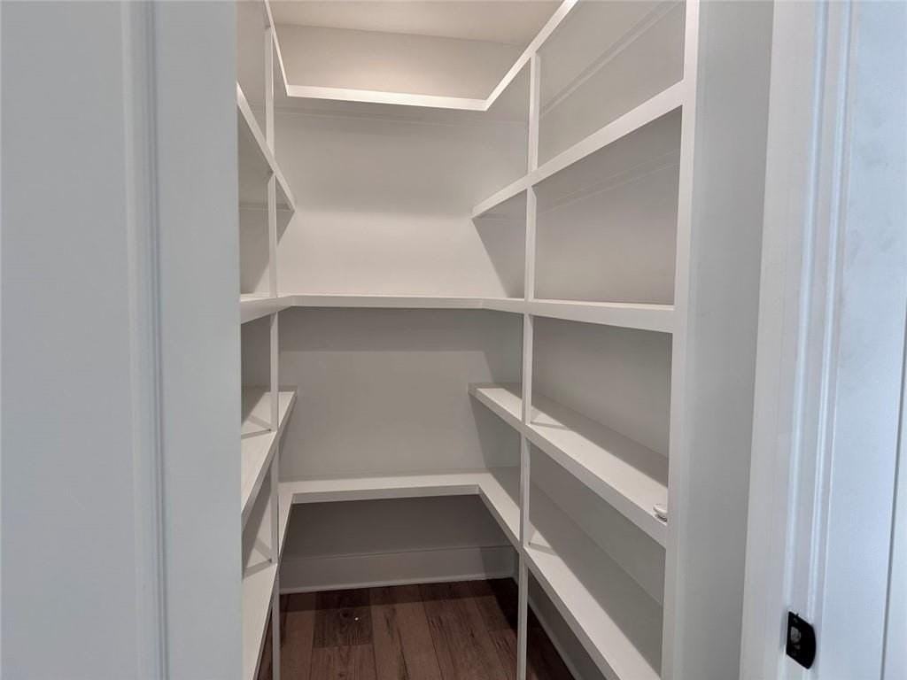 5140 Tilly Mill Rd - Photo 6 of 37