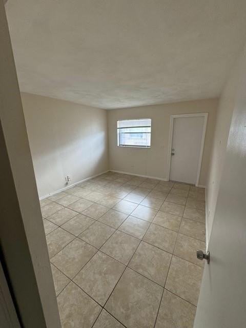 670 Ne 46th Ct #1 - Photo 7 of 11