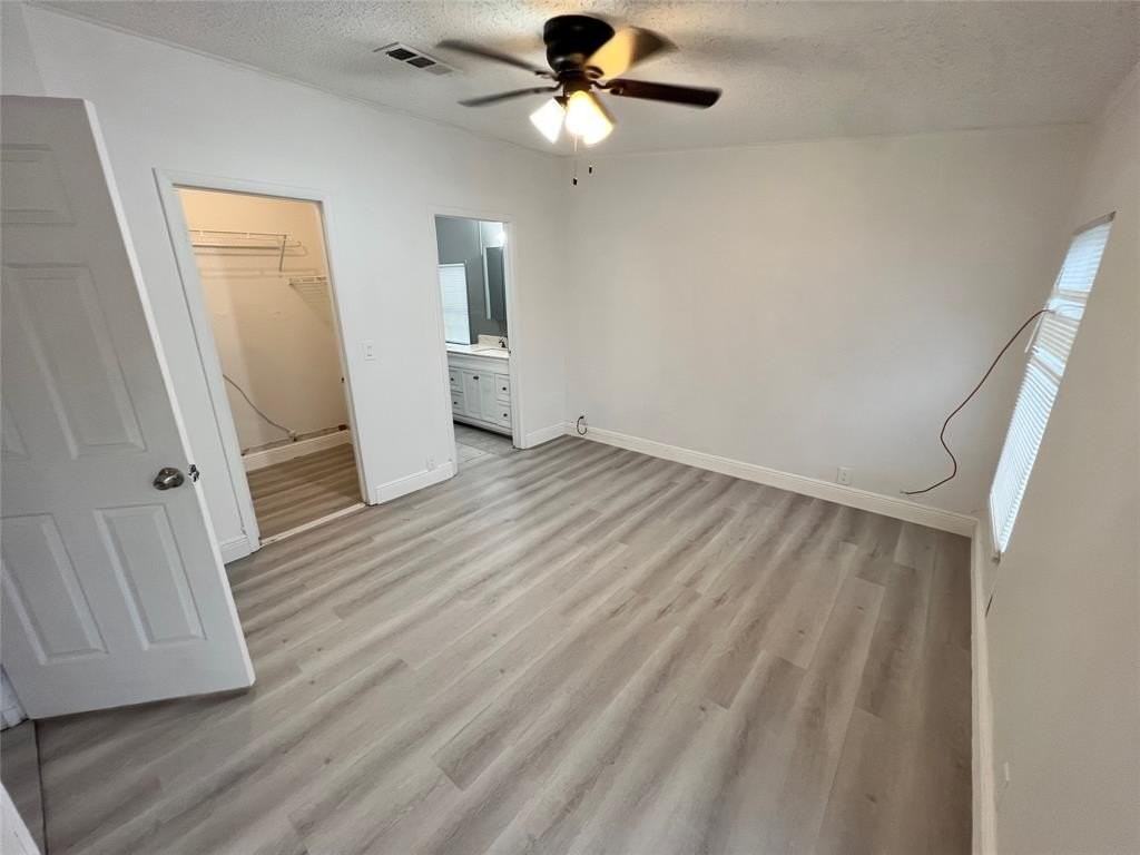 825 Sw 6th Ave - Photo 3 of 7