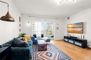 471 Ne 25th St #503 - Photo 1 of 1