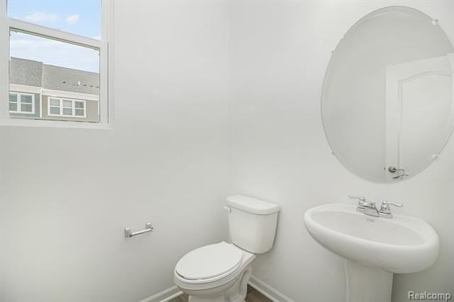 43071 Atwood Ave - Photo 6 of 15