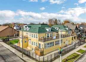 799 E Grand Blvd #7 - Photo 1 of 1