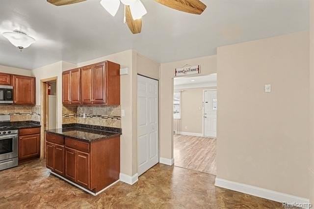 34052 Viceroy Dr - Photo 3 of 15